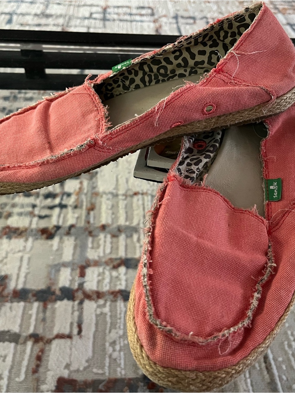 Sanuk Women Coral Canvas Slip-On Espadrille Loafers